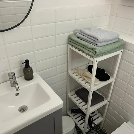 Apartma Grahor شقة