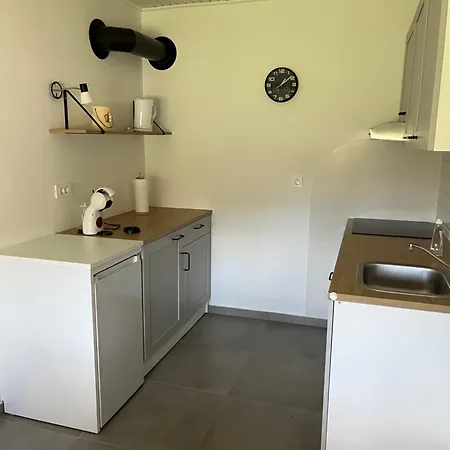 Apartma Grahor شقة